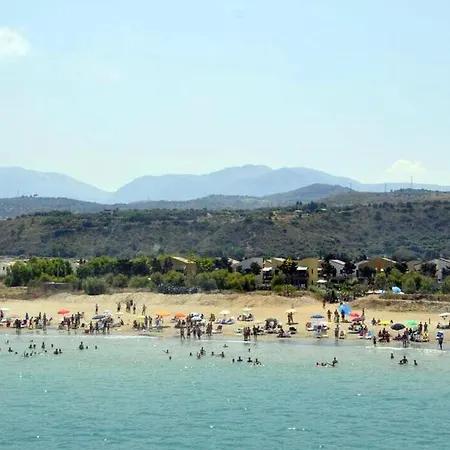 101 Pini Resort